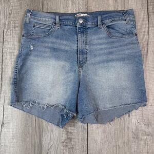 Signature Levi Denim Cut-Off Shorts Light Wash Hi-Rise Heritage Womens Raw Hem